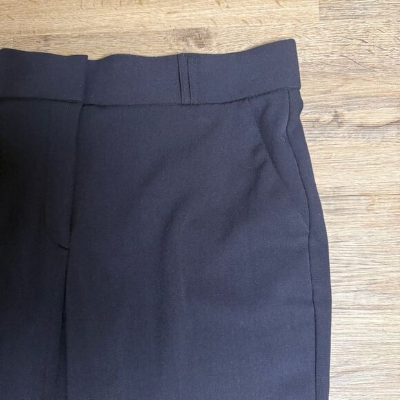 Sag Harbor Navy Cropped Pants - Picture 5 of 11